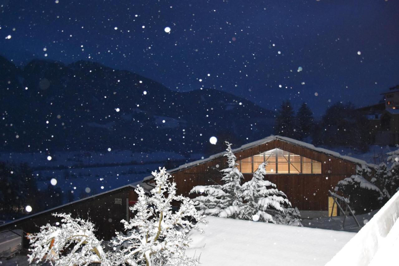 Chalet Appartement Zingerlehof Trens Campo di Trens Buitenkant foto